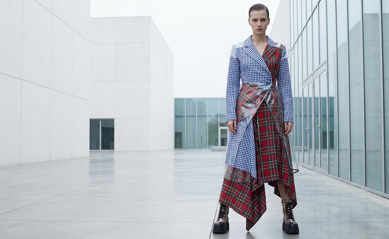 Gingham vs Plaid: Key Differences & Styling Guide